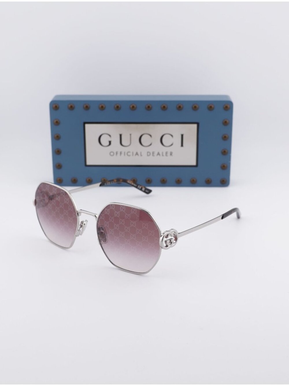 Gucci GG2046S 004  Geometric Sunglasses - Silver / Red Gradient